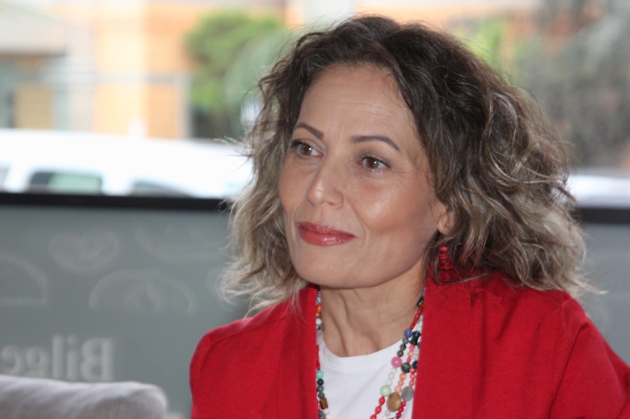 Demet Özgür